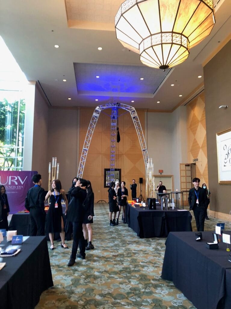 aerial painting - Byninon